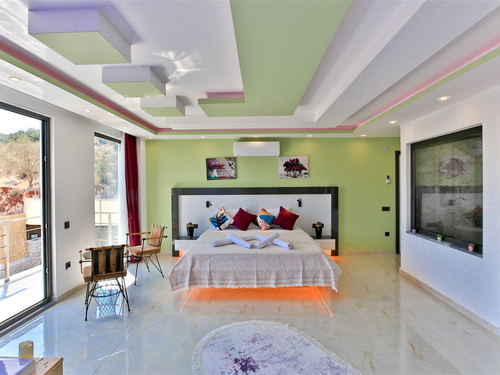  gece  -  Kasım
  | Kalkan Patara’da Jakuzili ve Korunaklı Özel Havuzlu Villa